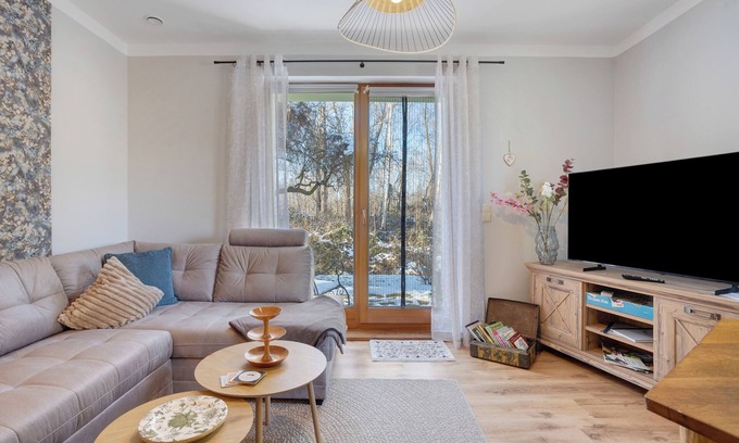 Malschwitz Apartamento | Apartamento 'Spreequartier' con vistas al lago, terraza privada y Wi-Fi
