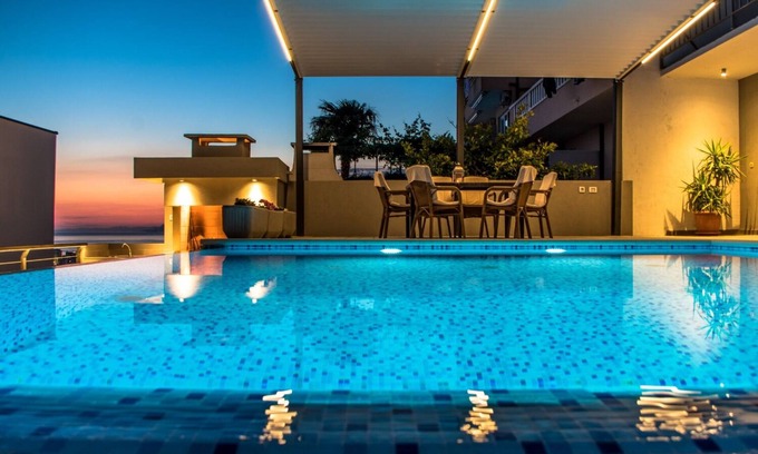 Moca Apartamento | Apartment Stan - with pool : - Makarska, Riviera Makarska, Croatia