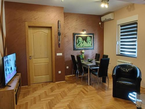Cukarica Apartamento | Apartment StefanA