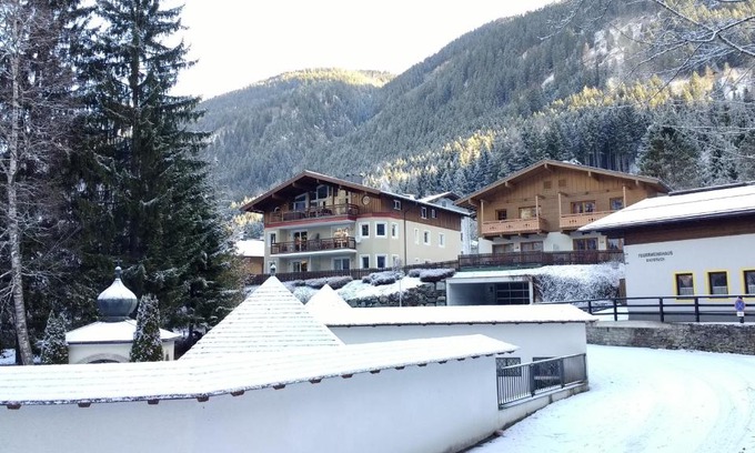 Bad Gastein Apartamento | Apartment Steinbock