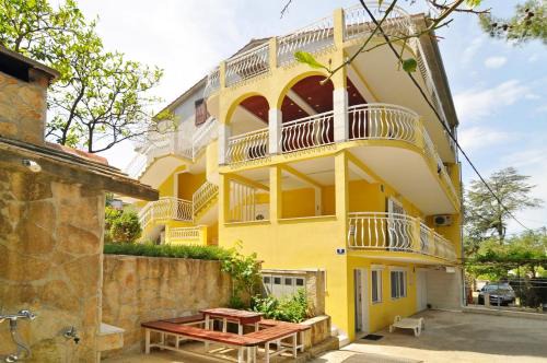 Slatine Apartamento | Apartment Steli