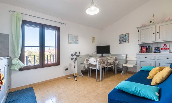 Orti Su Loi Apartamento | Apartment 'Sud Sardinia 15' with Private Garden and Wi-Fi