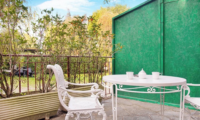 Capolago Apartamento | Apartamento 'Suite In Villa Con Parco' con vistas a la montaña, Wi-Fi y aire acondicionado