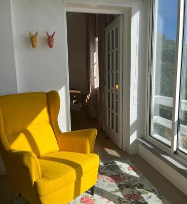 Praia da Vitoria Apartamento | Apartment T2 1st floor Pools Porto Martins