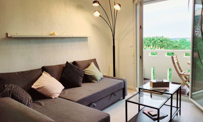 Estanove Apartamento | Apartment T2 near the rugby's stadium