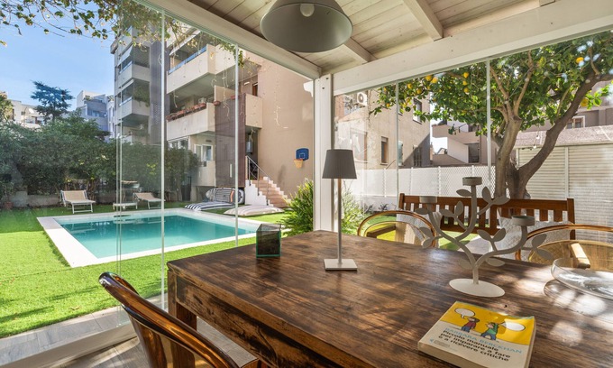 Province of Cagliari Apartamento | Apartment 'Tacataca' with Private Pool, Wi-Fi and Air Conditioning