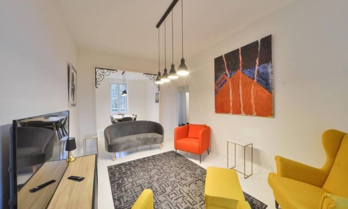 Vierzon Apartamento | Apartment The House of Hestia
