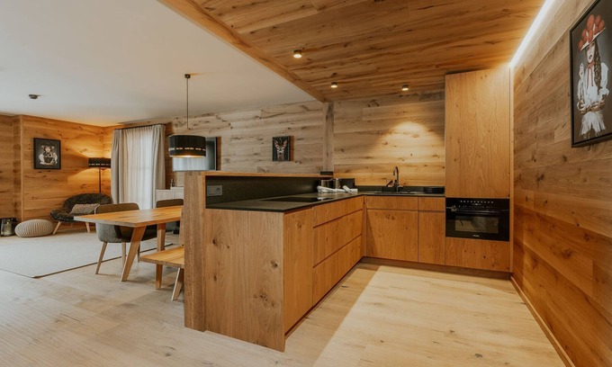 Lech am Arlberg Chalet De Esquí | Apartment TOP 3 - Almrausch BoutiqueChalet