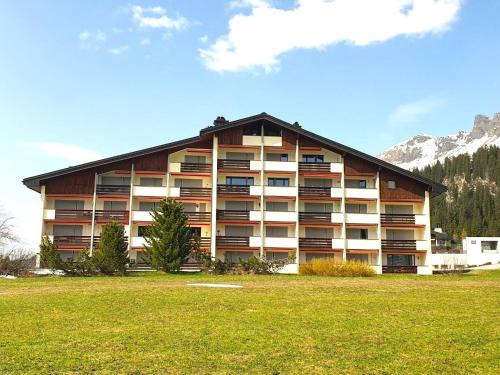 Parpan Apartamento | Apartment Triangel B Rezia by Interhome