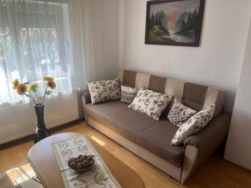 Rupea Apartamento | Apartment under Rupea Fortress