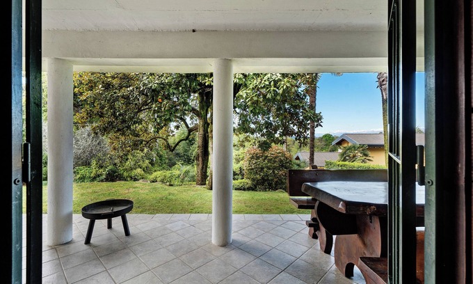 Vergiate Apartamento | Apartamento 'Valerio' con vistas a las montañas, Wi-Fi y aire acondicionado