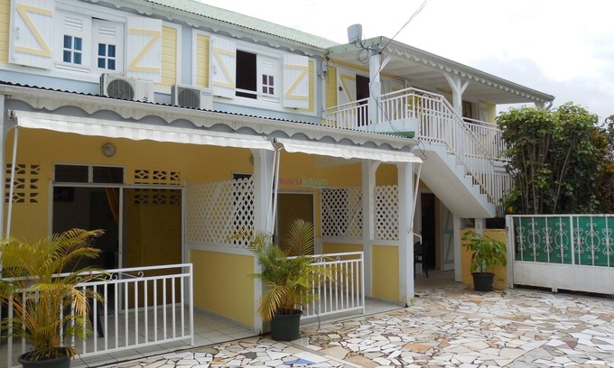 Circuit 1C1 Apartamento | CHRIS'VANILLE Albergue
