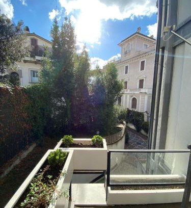 Quartiere III Pinciano Apartamento | Apartment Villa Borghese with terrace