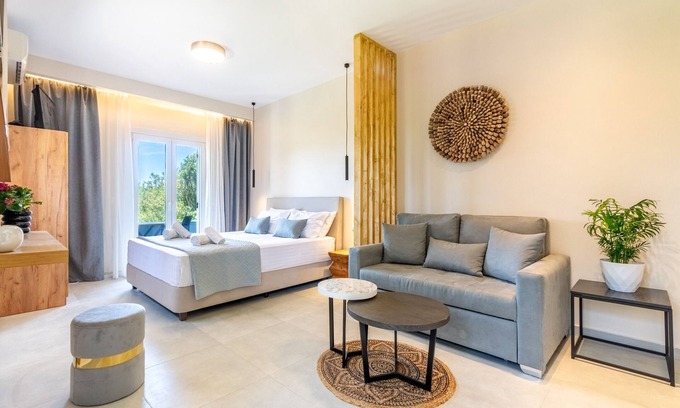 Almiros Beach Apartamento | Apartamento 'Villa Maria 2' con vistas al mar, Wi-Fi y aire acondicionado