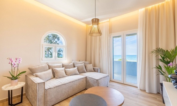 Almiros Beach Apartamento | Apartamento 'Villa Maria 3' con vistas al mar, Wi-Fi y aire acondicionado
