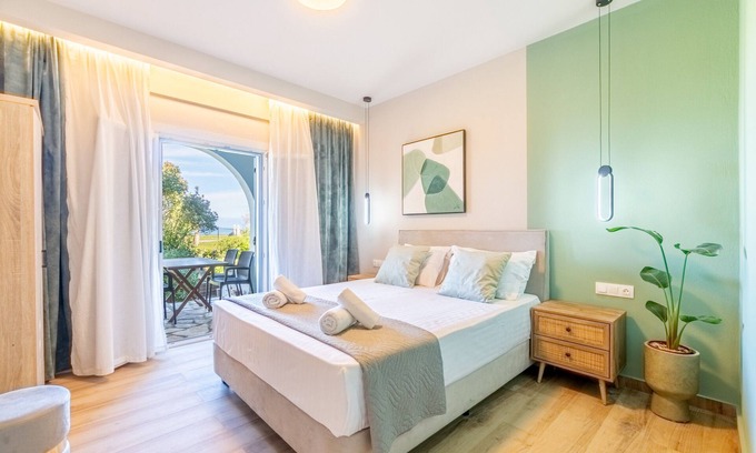 Almiros Beach Apartamento | Apartamento 'Villa Maria' con vistas al mar, Wi-Fi y aire acondicionado