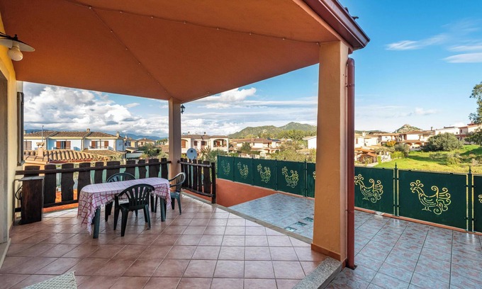 Castiadas Casa | Apartamento Villa Verde Castiadas cerca de la playa con vistas a la montaña