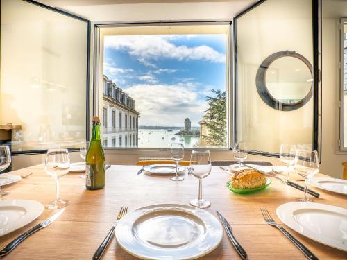 Saint-Malo Apartamento | Apartment Vue Solidor-2 by Interhome