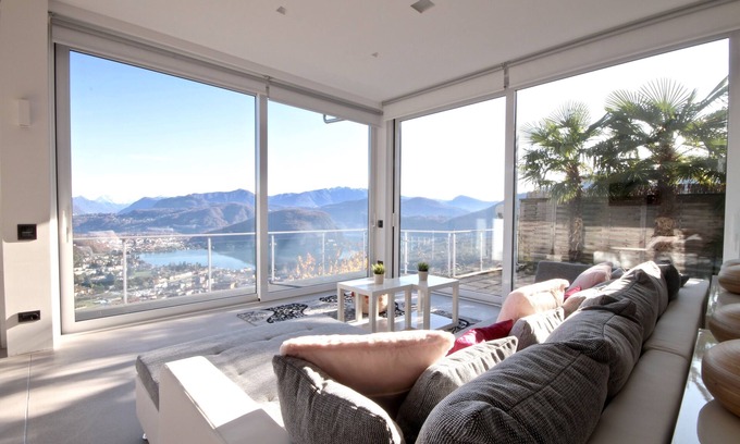 Viconago Apartamento | Apartamento con vistas al lago, jacuzzi, terraza, gimnasio
