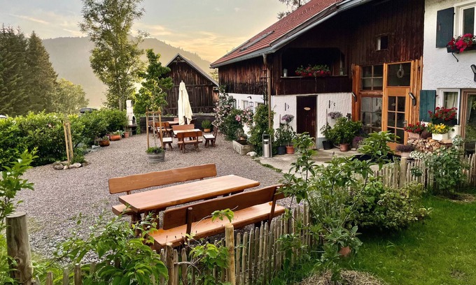 Jungholz Apartamento | Apartamento 'Wertach' con vistas a la montaña, terraza compartida y Wi-Fi