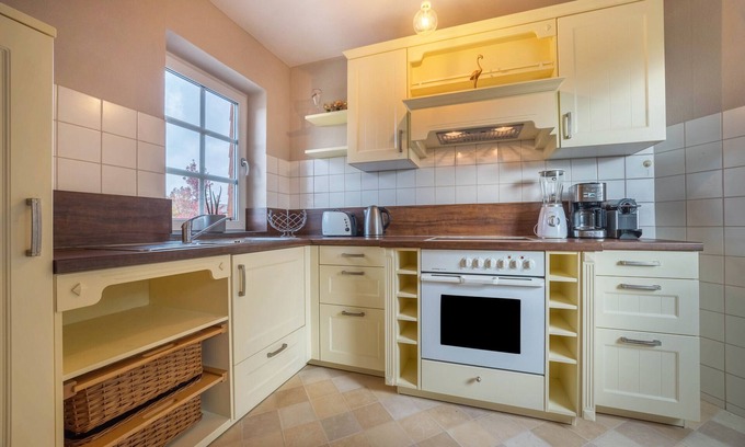 Heessen Apartamento | Apartamento 'Weserbergland' con balcón y Wi-Fi