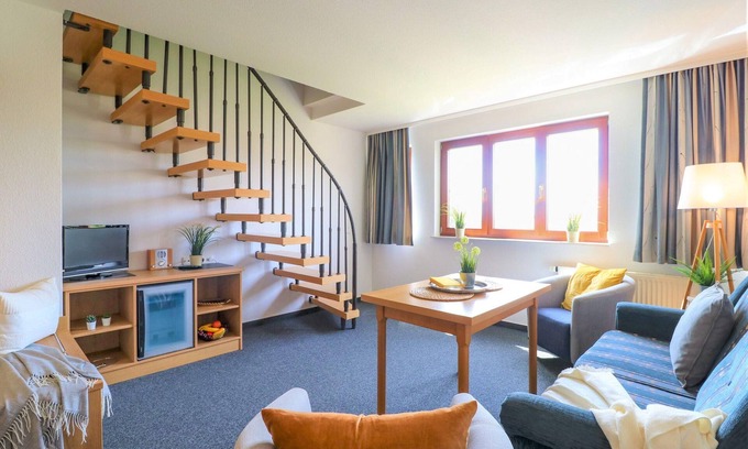 Ostseebad Wustrow Apartamento | Apartment with guest WC directly at the harbor of Wustrow