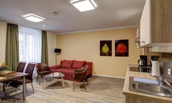Altstadt Apartamento | Apartamento de 2 habitaciones, agregar. WC de invitados y Balcón en el casco antiguo de Görlitz