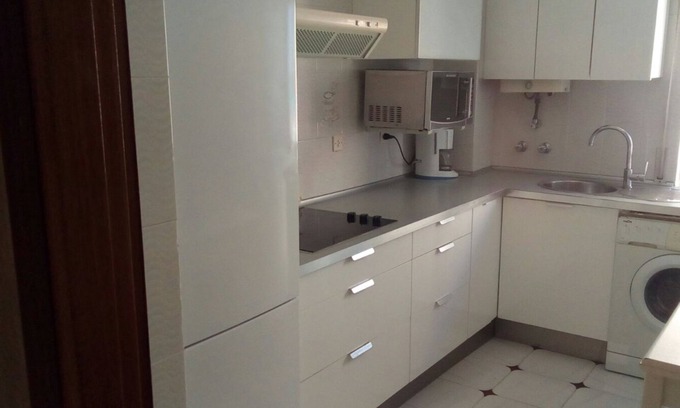 Cadiz Casa | Piso de 4 habitaciones y 2 baños a escasos metros de la playa. Todo exterior