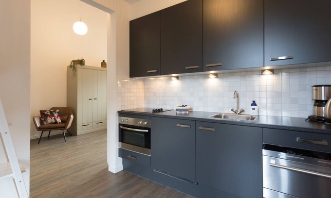 Oostkapelle Apartamento | Apartment with balcony on the sunny side, close to nature and beach.