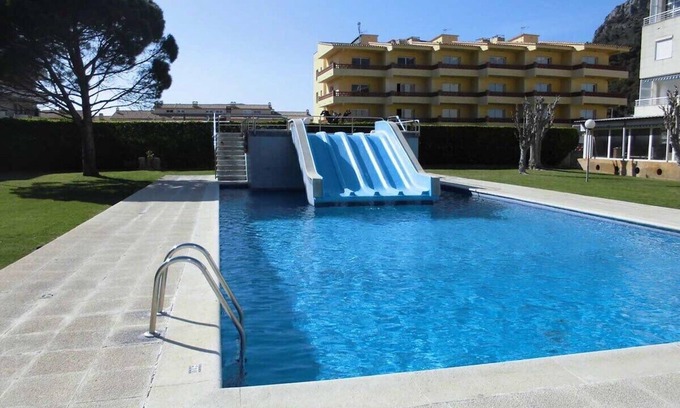 L'Estartit Apartamento | Apartamento con wifi gratis y piscina con toboganes
