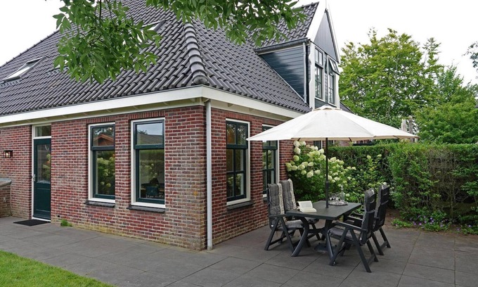 Egmond-Binnen Casa | Apartment with garden for 5 persons, Holiday home, Egmond, Alkmaar, Beach