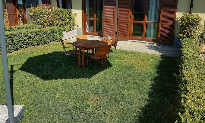 Pino Torinese Apartamento | Apartamento con jardín Pino Tse