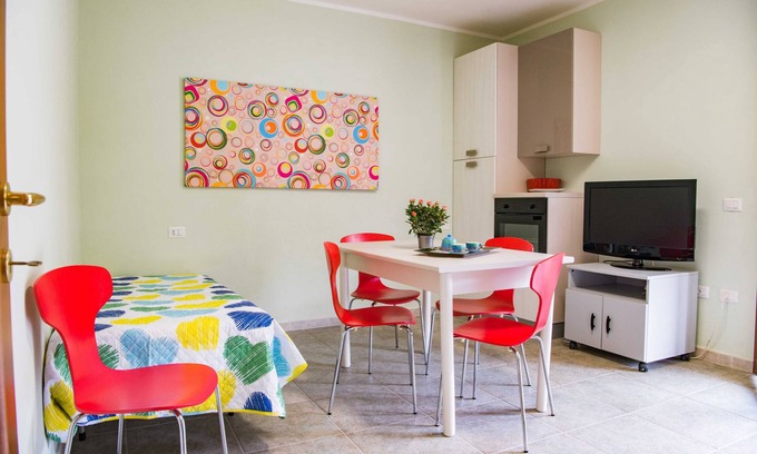Bosa Apartamento | Apartamento con gran porche ideal para pasar unas maravillosas vacaciones.