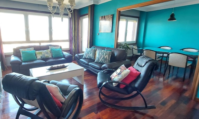 Poio Condominio | Piso con vistas panorámicas de Pontevedra y su ría
