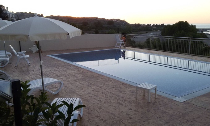 Localita Piana di Vadi Apartamento | APARTAMENTO CON PISCINA A 50 METROS DEL MAR