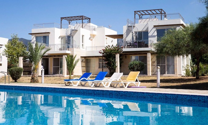 Esentepe Casa | Apartamento con terraza y vistas al mar Mediterráneo