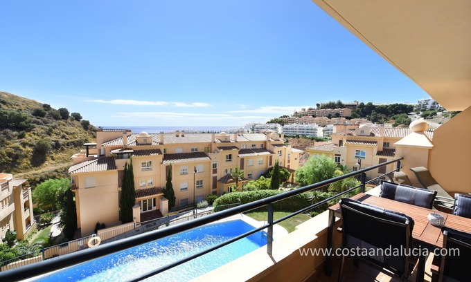Mijas Apartamento | Apartamento con vistas al mar y piscina, a 7 minutos en coche de la playa