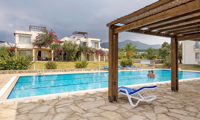Esentepe Apartamento | Apartamento con vistas al mar en Turtle Bay Village