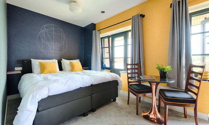 Centrum Apartamento | Apartamento moderno con smart TV, cocina privada y baño, ubicado en el corazón de Tilburg.