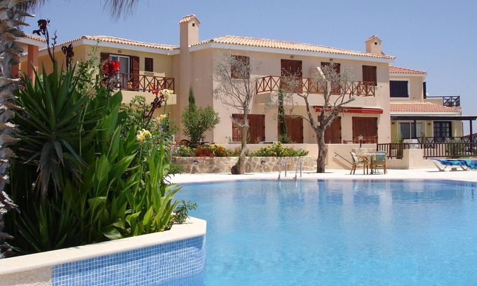 Tsada Apartamento | Apartamento con impresionantes vistas al mar