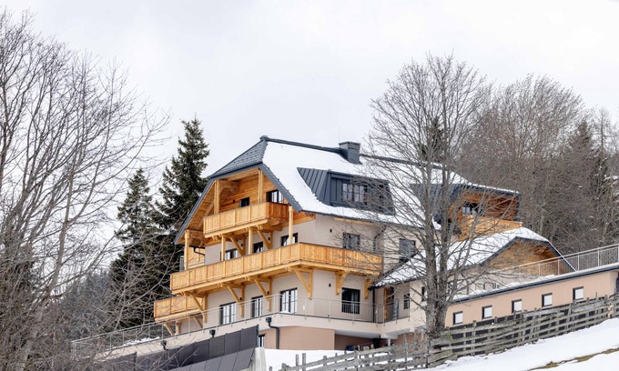 Mauterndorf Apartamento | Apartment with swimming pool