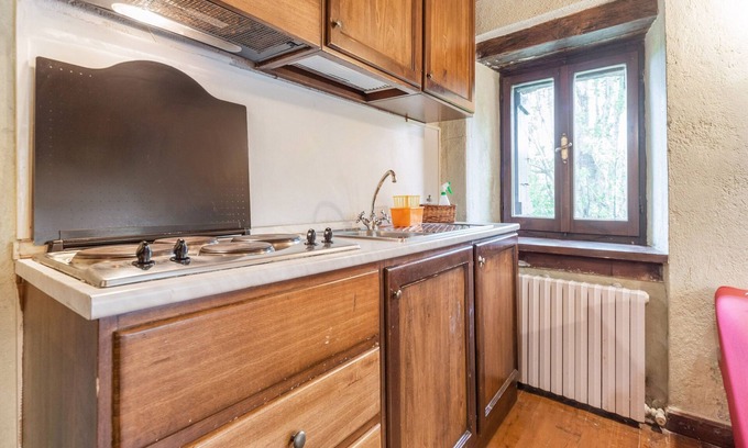 Assisi Cabaña | Apartment With Swimming Pool Near the Forest