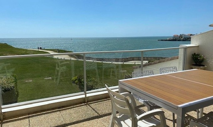 Royan Apartamento | Apartamento con terraza, vista al océano y aparcamiento en Royan