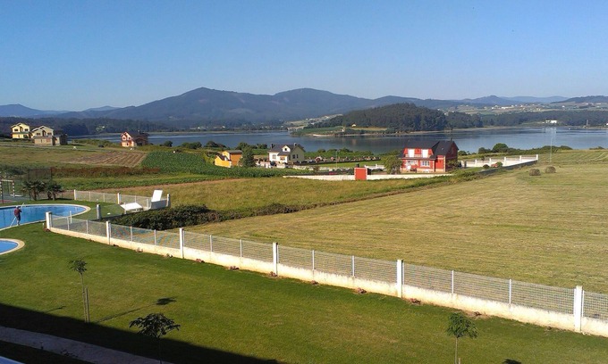 Barreiros Apartamento | Apartamento con vistas en playa del Altar - Galicia. Playa de las Catedrales.