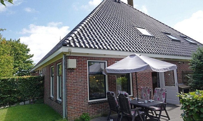 Egmond-Binnen Casa | Apartment with west-facing garden for 4 people, Holiday home, Egmond, Alkmaar, Beach