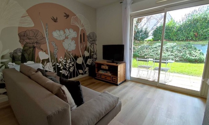 Trebeurden Apartamento | Apartment with WIFI, terrace, garden in TREBEURDEN
