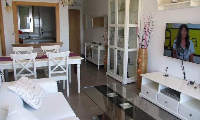 Brion Apartamento | Apartamento con Wifi ideal para conocer Galicia y Santiago de Compostela