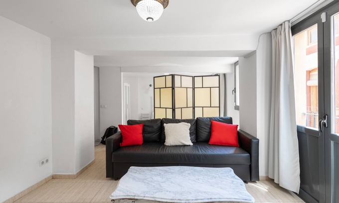 Centre Historic de Manresa Apartamento | Apartamento 'Wonderful Loft Centre' con balcón, Wi-Fi y aire acondicionado