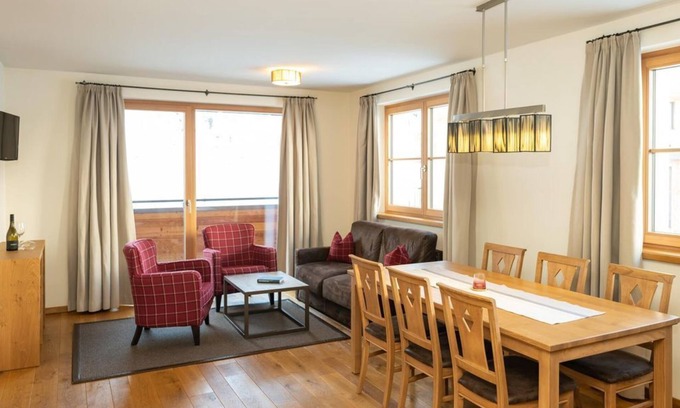 Warth Apartamento | Apartment Zenzi - AlpHus Appartements