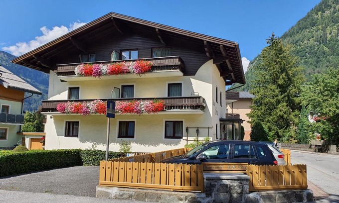Bad Hofgastein Apartamento | Apartmenthaus Erna